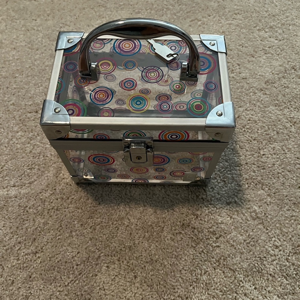 Colorful Swirl Patterned Lock Box - Picture 5 of 5